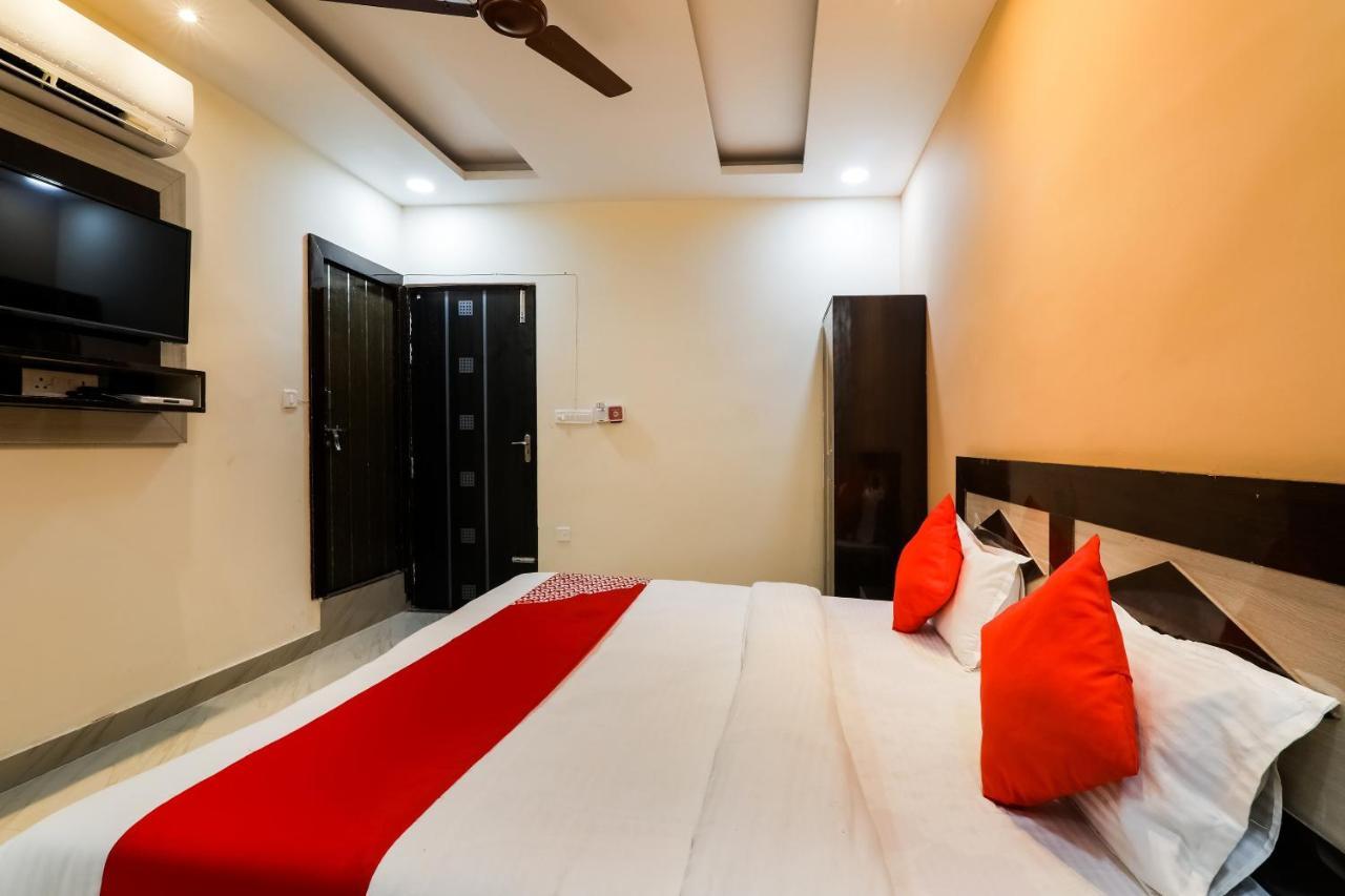 Oyo Flagship Krishna Regency Near Chaudhary Charan Singh International Airport Hotel Bijnaur Exterior photo
